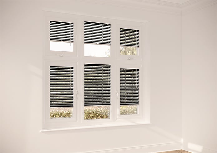 Venetian, Shimmer Black - Perfect Fit Blind - Image 9